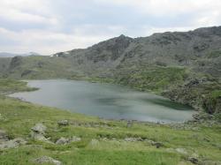 Хрустальное озеро на Алтае