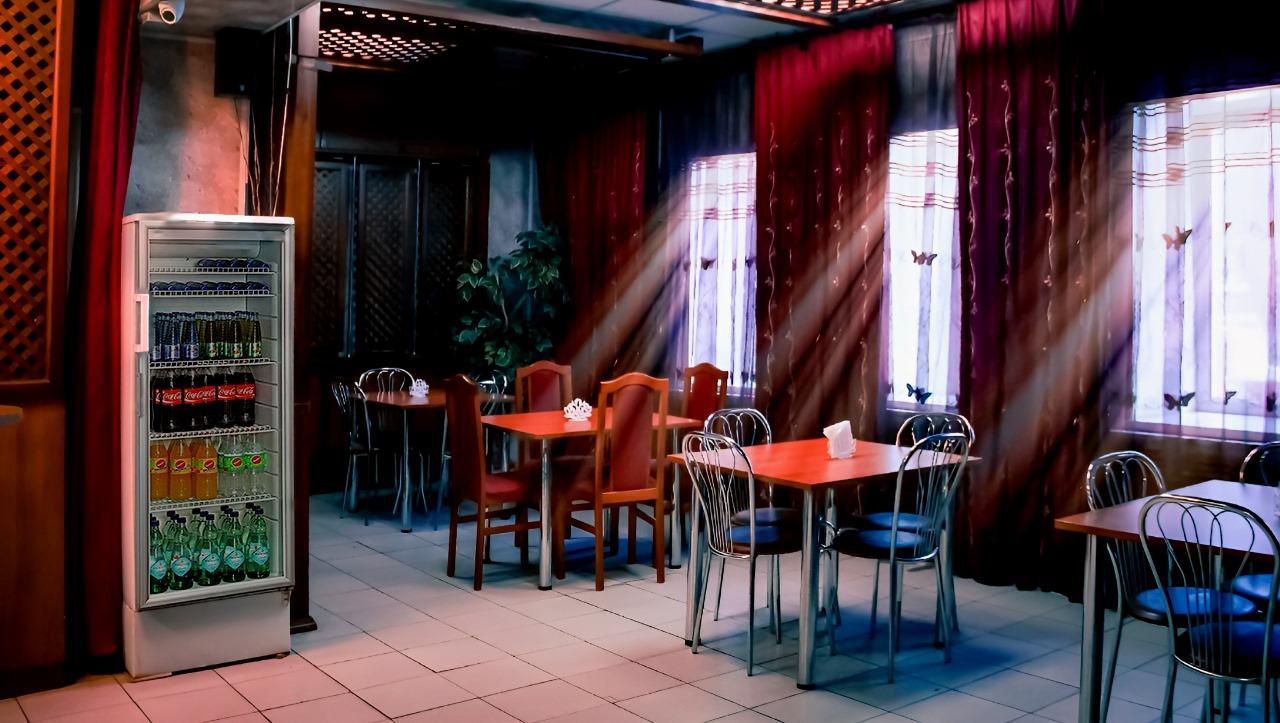 Кафе-бар в гостинице "Зимородок"