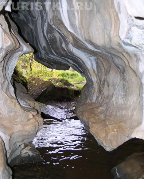 Пещера Чарышский район