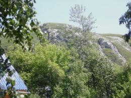 Гора Кирпичка рядом с усадьбой