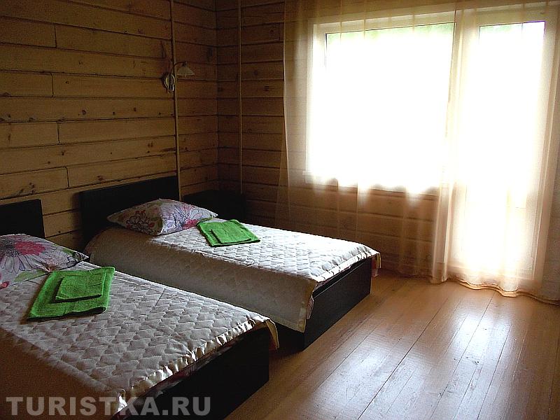 Комната с 1-спальными кроватями