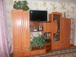 Телевизор в зале в доме 3. Село Иогач