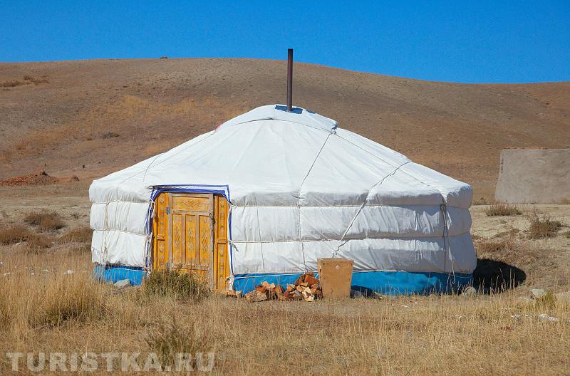 Дурбет Даба монгольская юрта