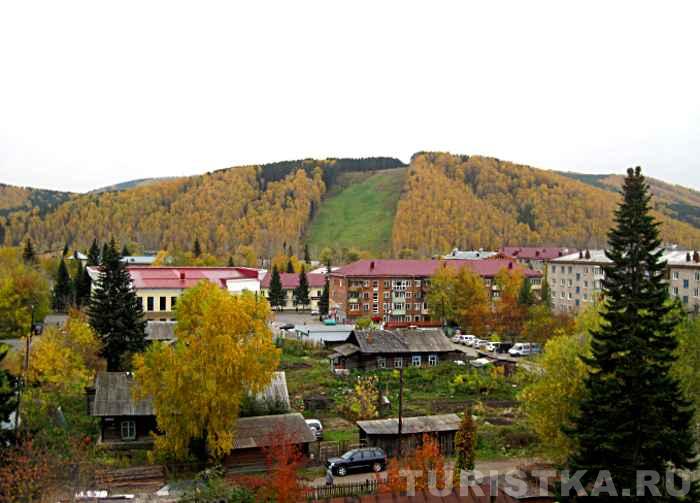 Вид на Комсомолку с балкона жилого дома