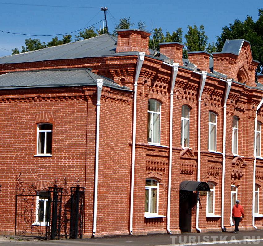 Первое здание музея