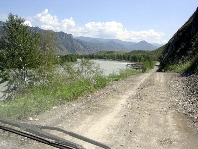 Дорога к Ороктою по левому берегу Катуни