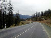 Автопробег по Горному Алтаю (май 2006) : Спуск с Ябоганского перевала