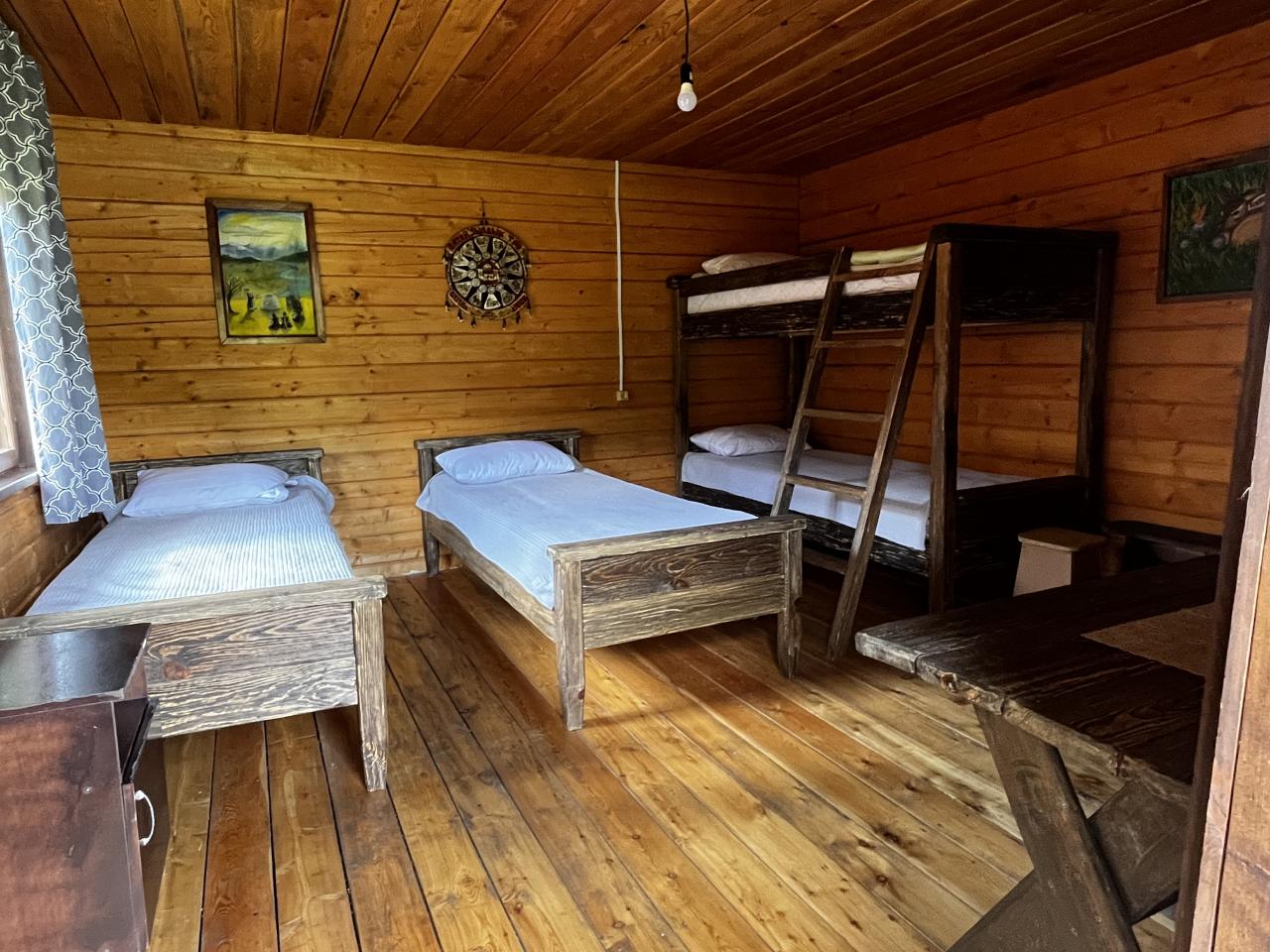 Четырехместный домик