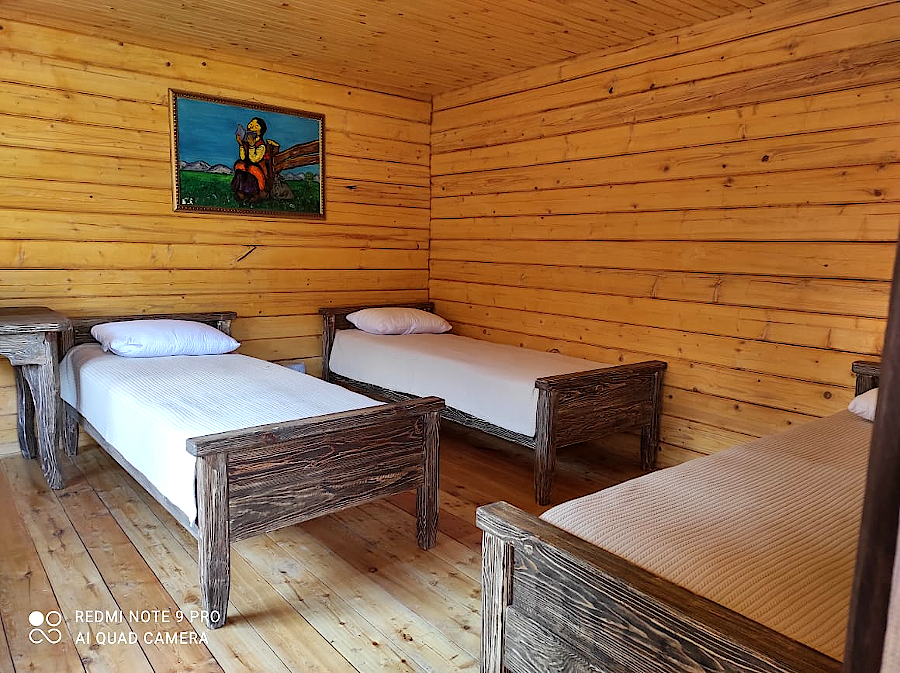 3-х местный домик с односпальными кроватями