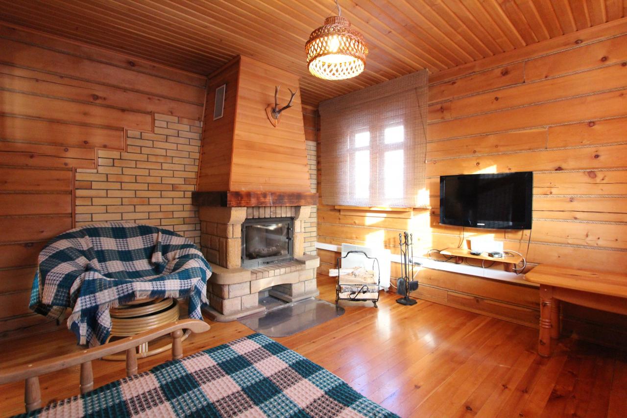 Комната с камином (1 этаж)