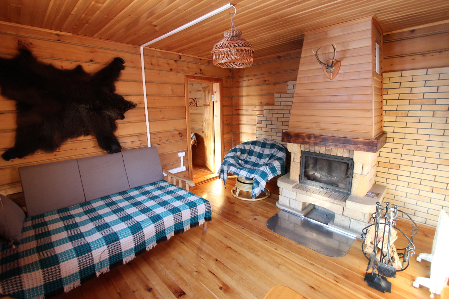 Комната с камином (1 этаж)