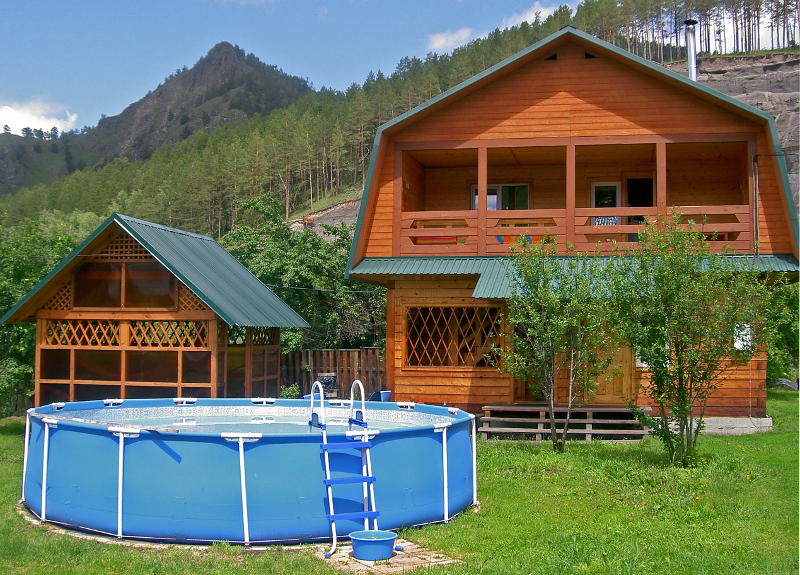 Территория и бассейн