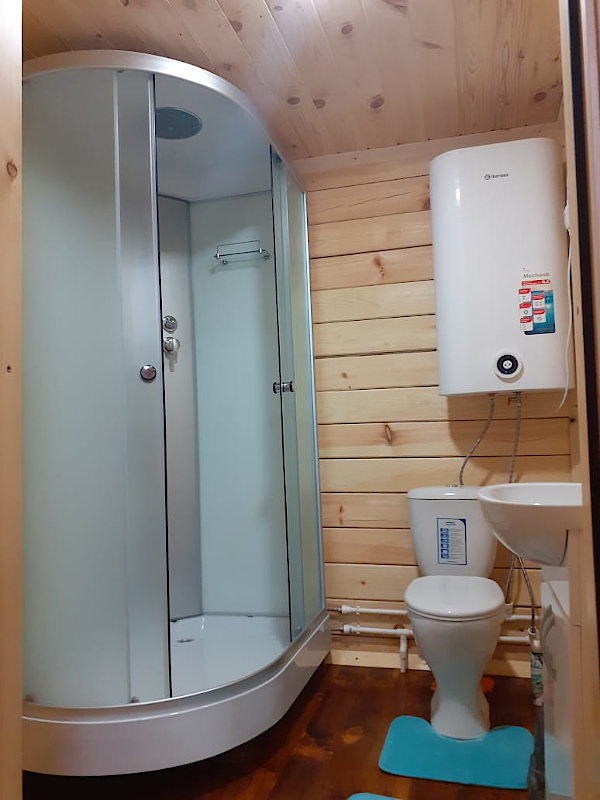 Благоустроенный 3-х местный домик