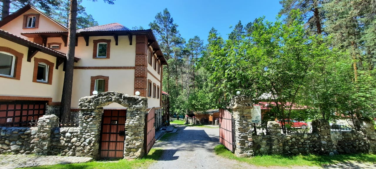 Главный корпус