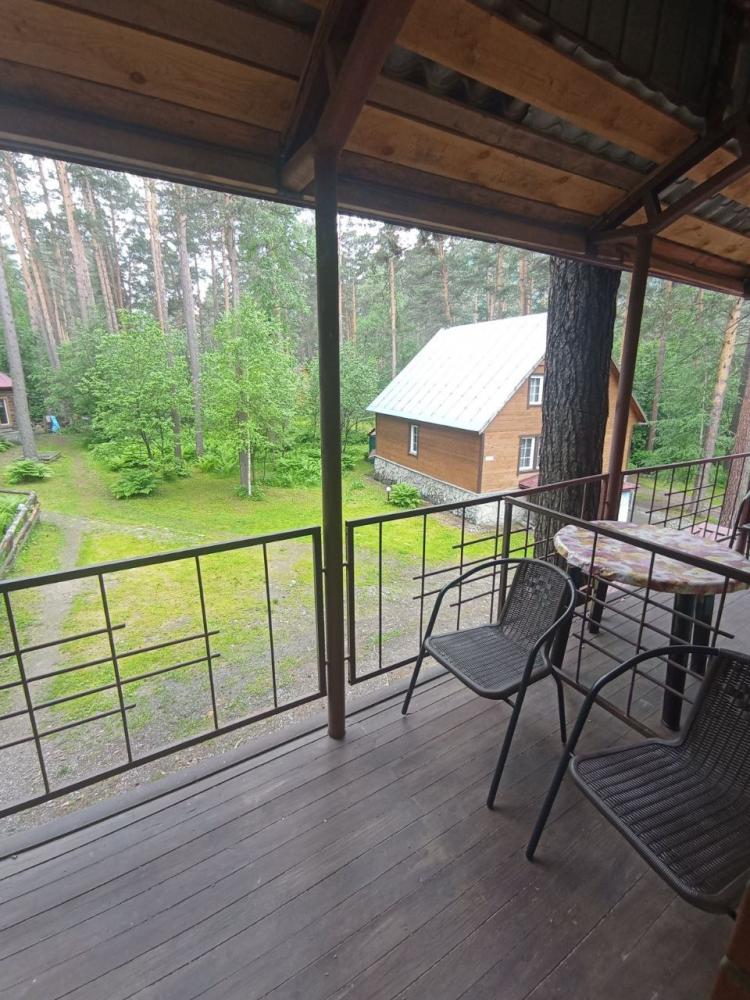 Балкон в Главном корпусе, 2 этаж.