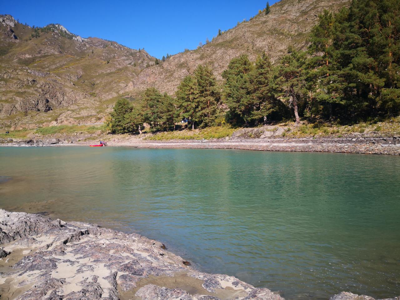 Катунь у села Еланда на Алтае