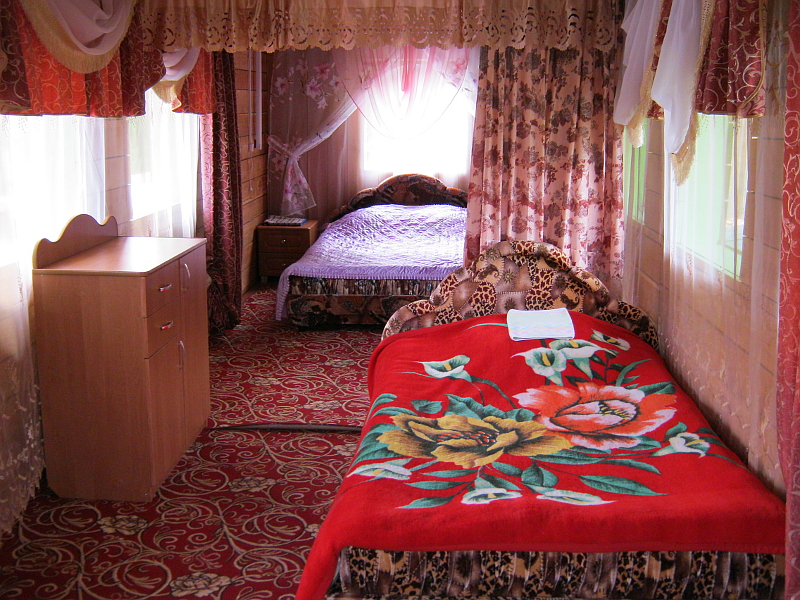 Комната на II этаже Кедрового дома