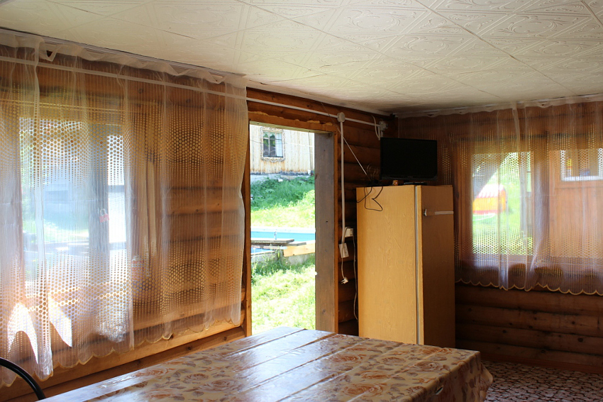 Кухна на I этаже домика