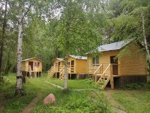 Летние кедровые домики