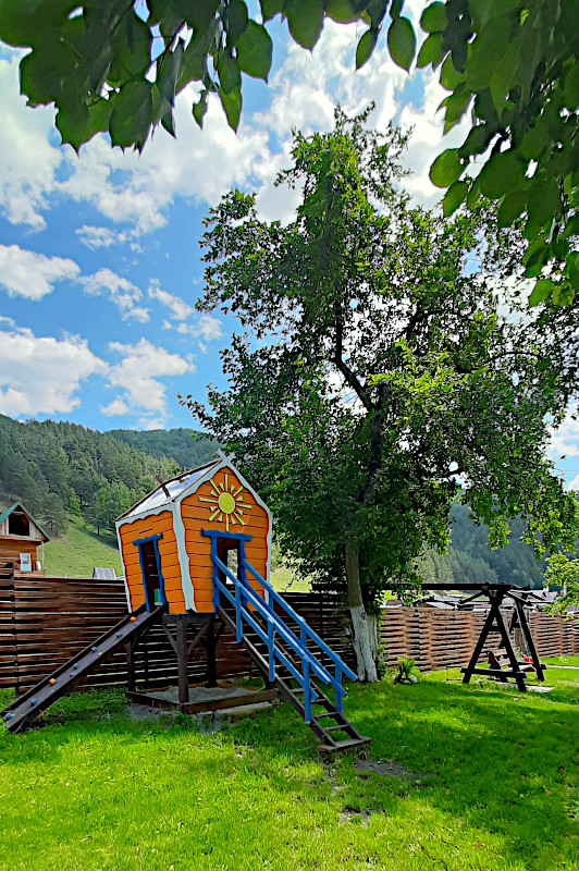 Детская площадка