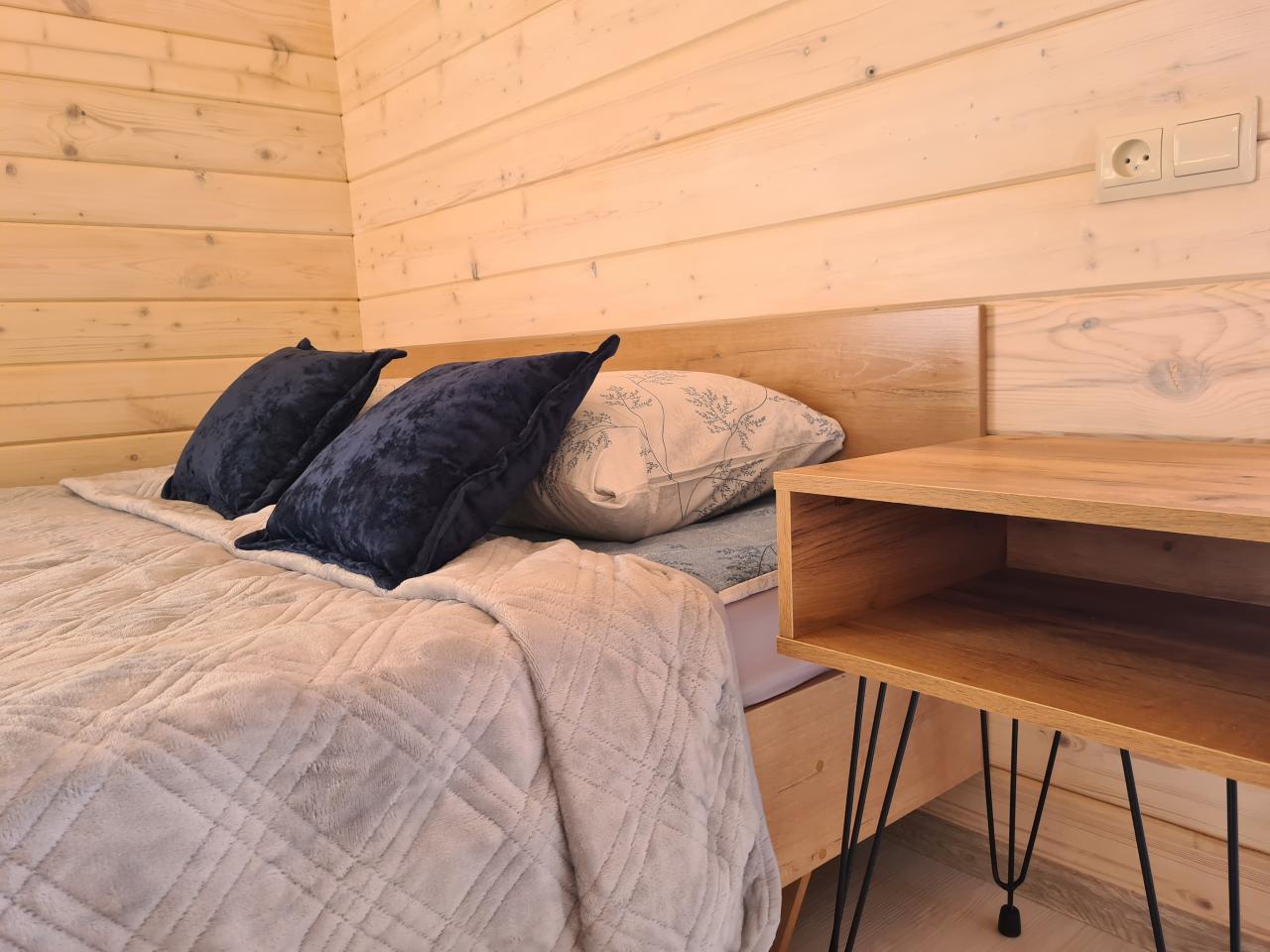 Барнхаус 4-хместный