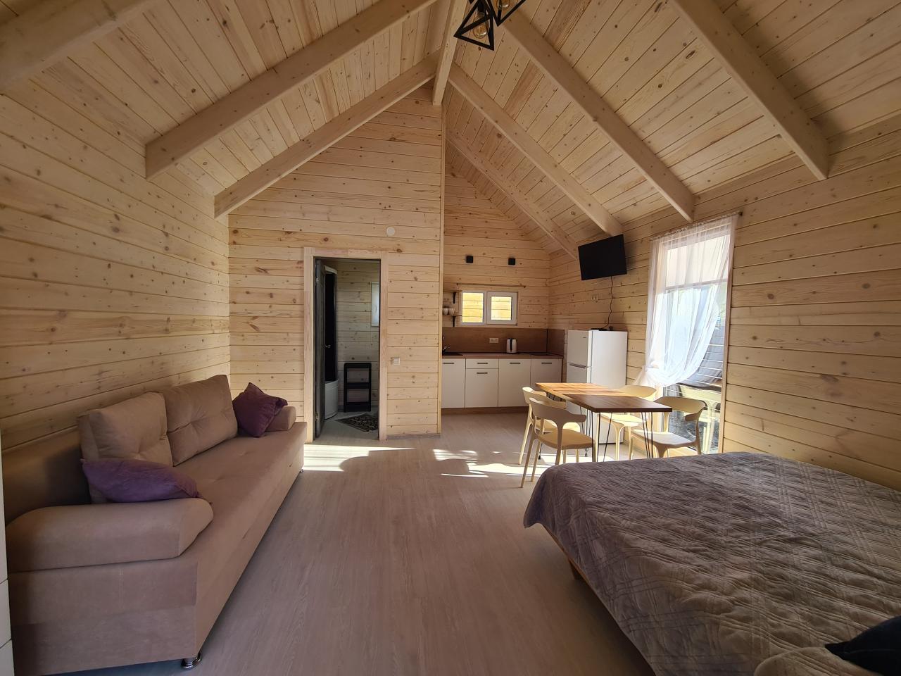 Барнхаус 4-хместный