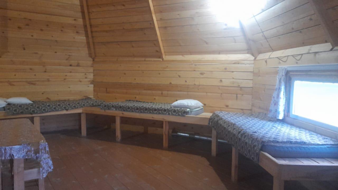 База "Таёжный остров"