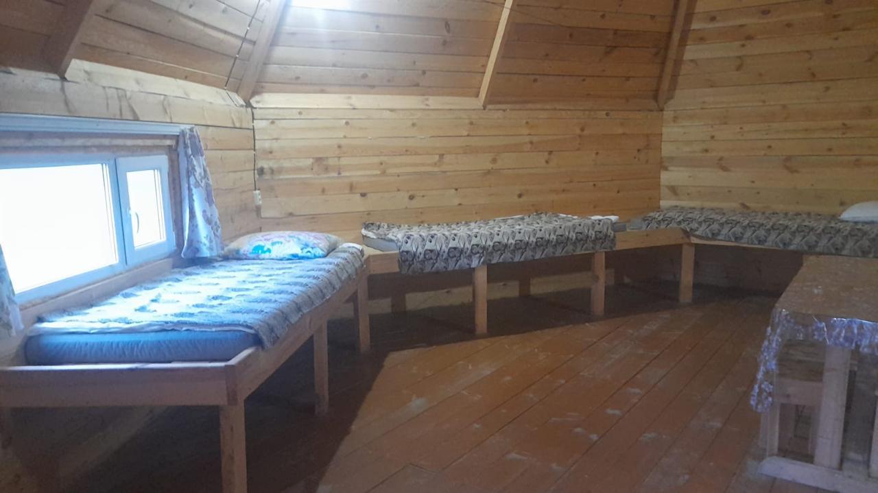 База "Таёжный остров"