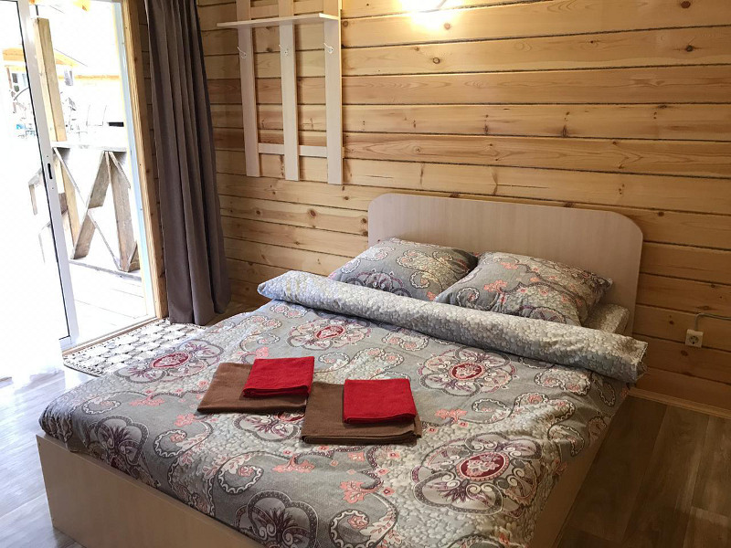 Однокомнатный домик Шале