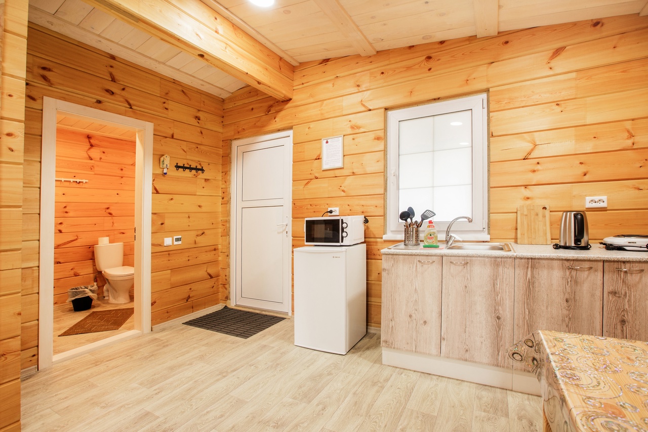 Кухонная зона в одноэтажном доме