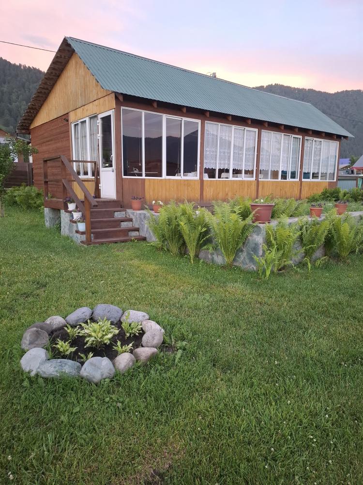 Усадьба "На Молодежной" Алтай Чемальский район