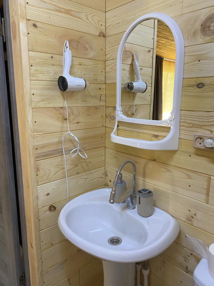 4х местный благоустроенный дом