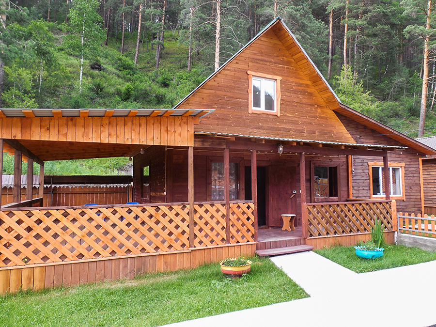 Кафе с верандой