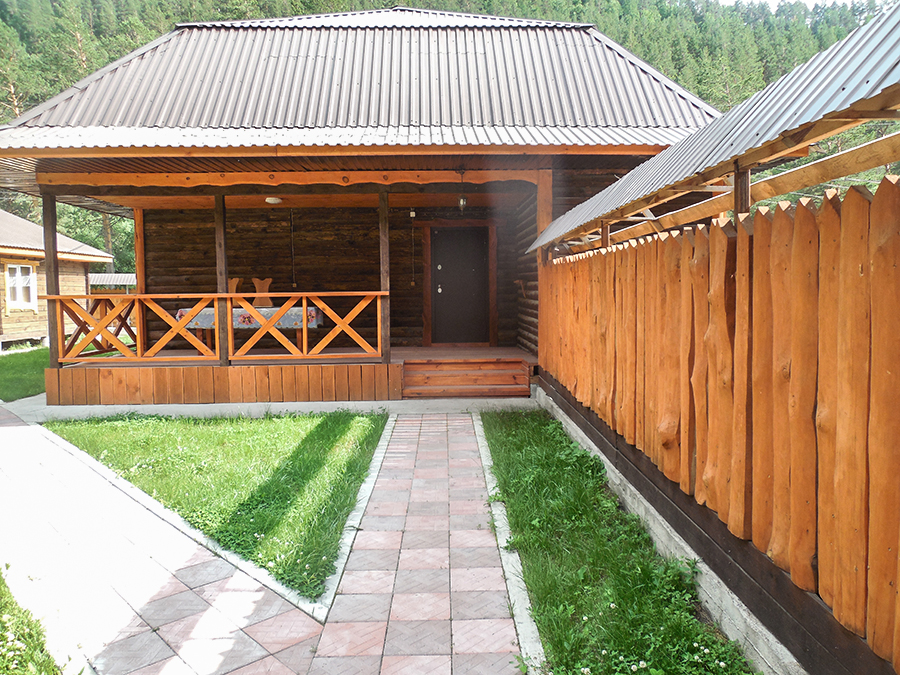 Дом Люкс 1 на 4 основных и 2 доп. места