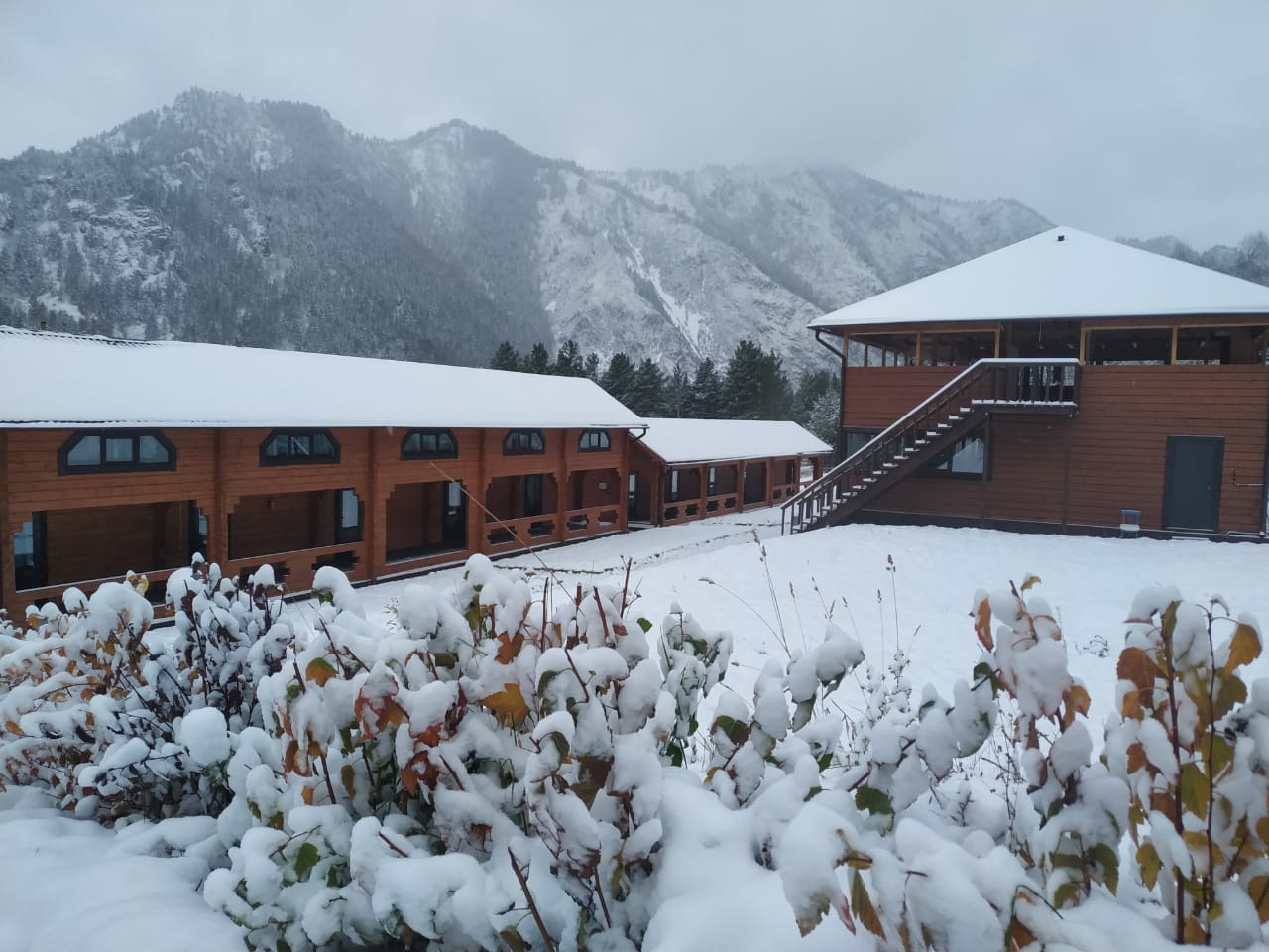 Зимний вид базы 