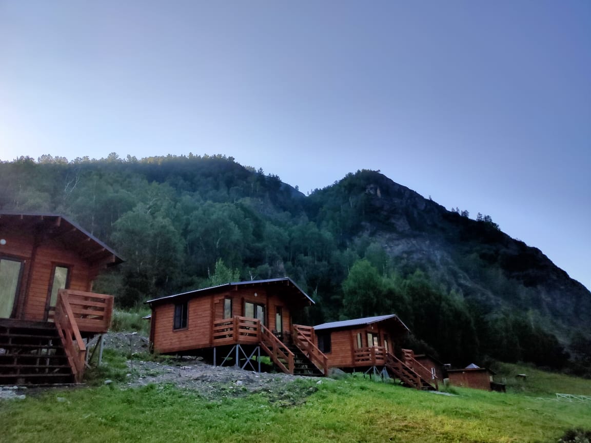 Четырёхместное бунгало со всеми удобствами 