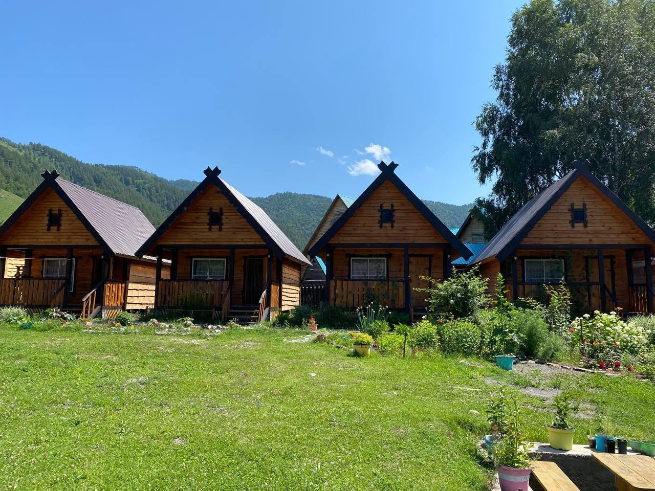 База отдыха "Лукоморье" Горный Алтай Элекмонар