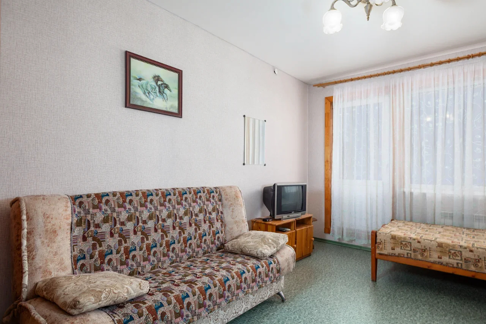 Номер с удобствами на этаже