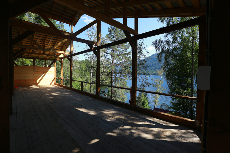 Летняя площадка внутри