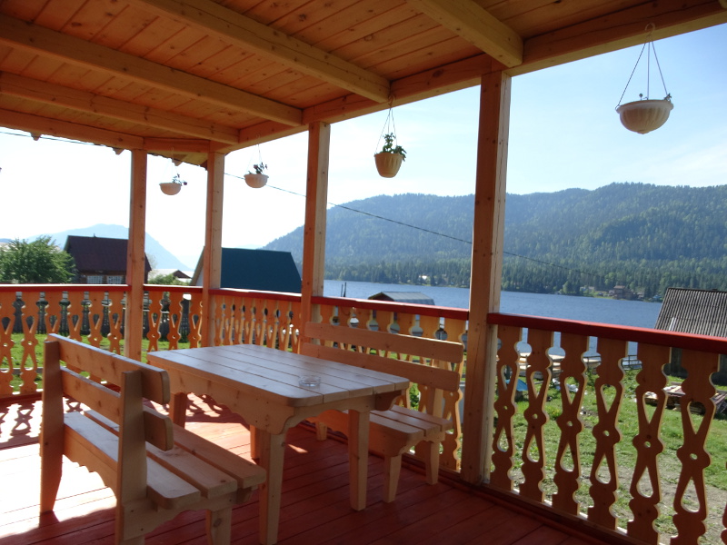 Лоджия коттеджа 120 м2 