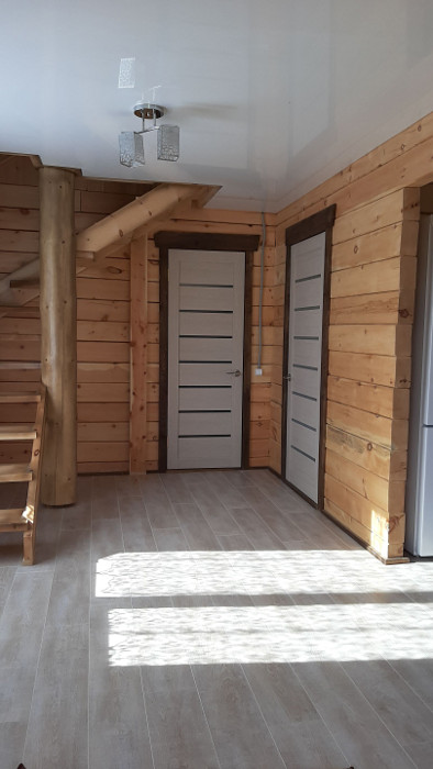 Коттедж с террасой и балконом