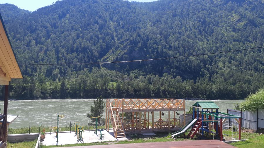 База отдыха "Утес Катуни" Чемал Горный Алтай