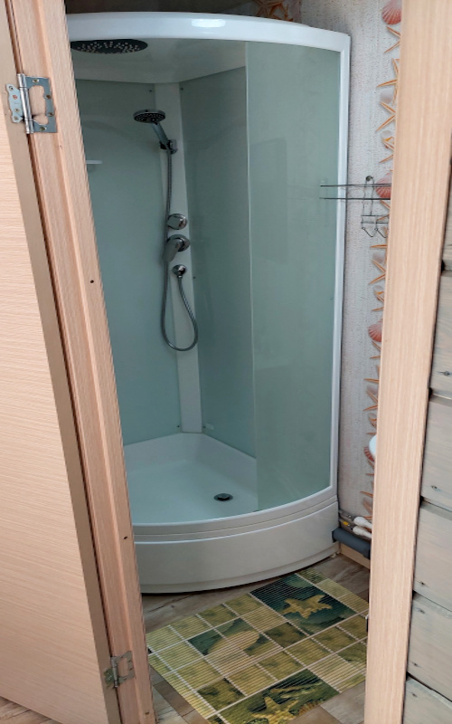 Двухместный номер с видом на Катунь