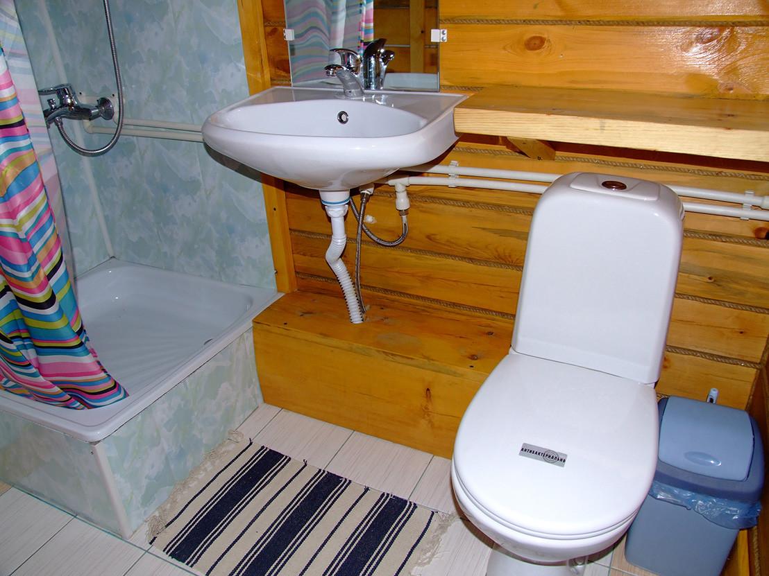 Домик Комфорт 6-местный с камином