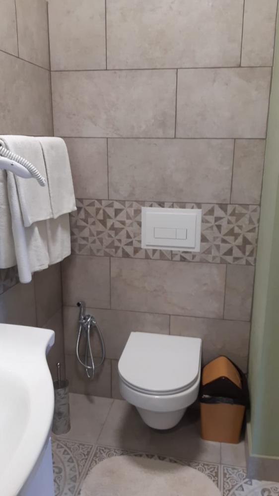 номер 2 первый этаж