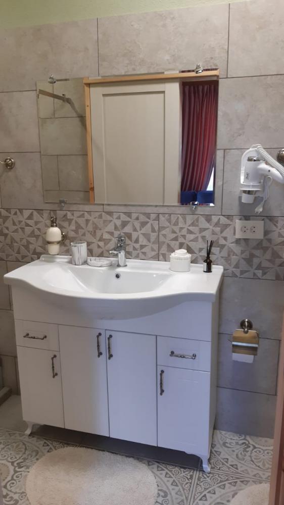 номер 2 первый этаж