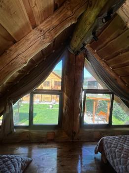 Дом кедровый рассчитан на 6-8 человек 