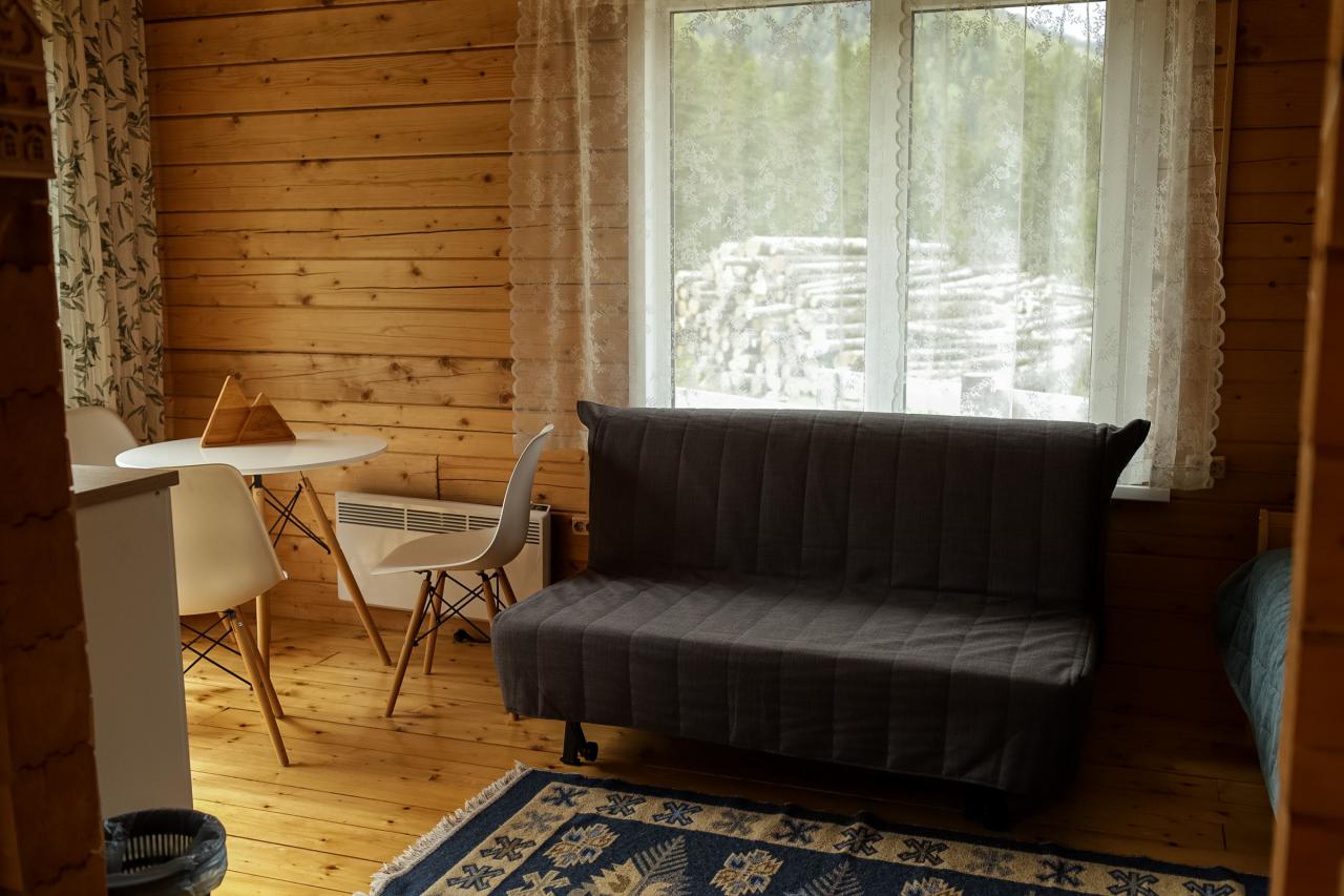 Диван раскладной (спальное место 160*200)