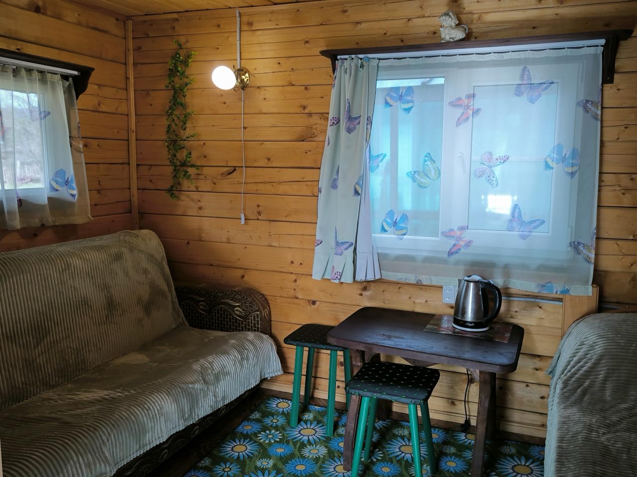 Дом №1. Комната первый этаж. 