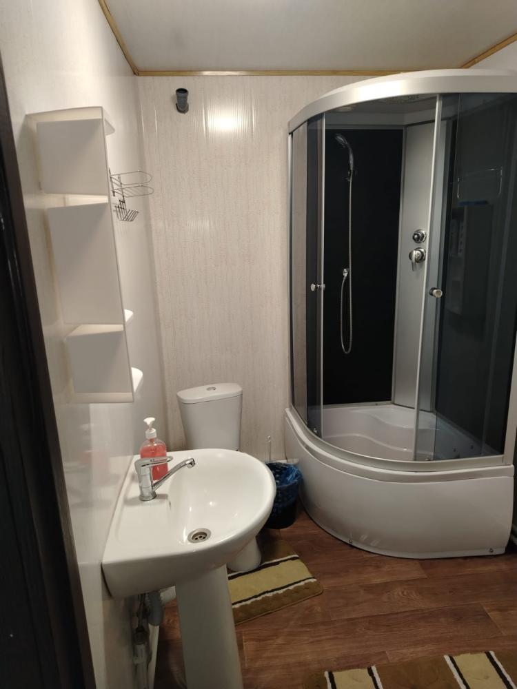 Домик №10 пятиместный благоустроенный 